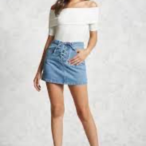 Lace up Denim Skirt - Picture 2 of 5